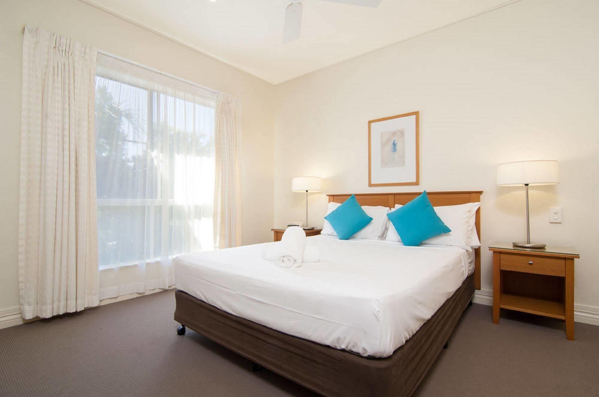 Aparthotel Mowbray By The Sea Port Douglas Exterior foto